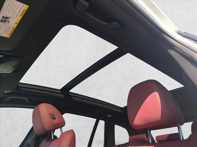 Used 2024 BMW X3 sDrive30i w/ Convenience Package RWD image 16