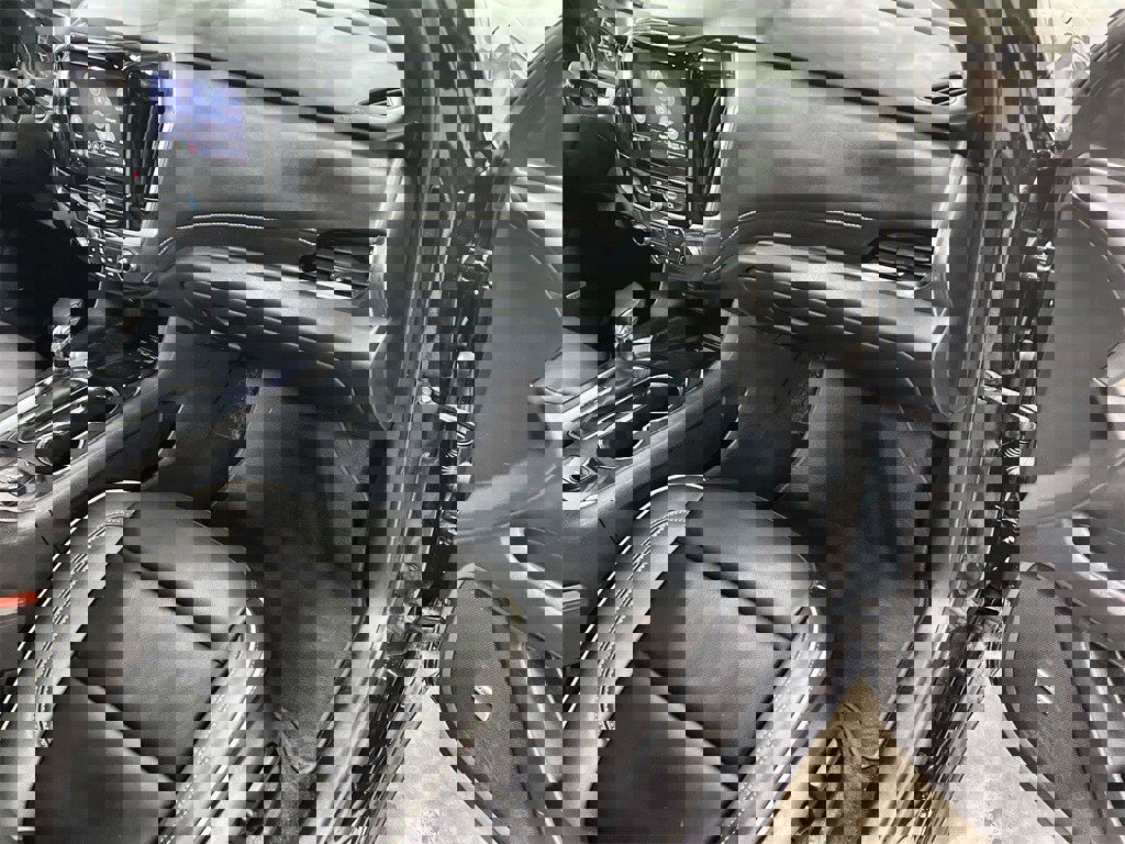 Used 2023 Chevrolet Traverse Premier w/ Redline Edition image 35