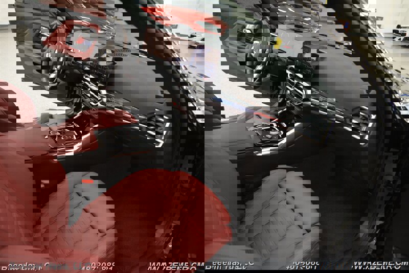 Used 2023 BMW 230i w/ M Sport Package image 19