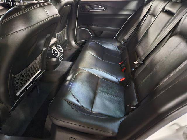 Used 2022 Alfa Romeo Giulia Ti image 17