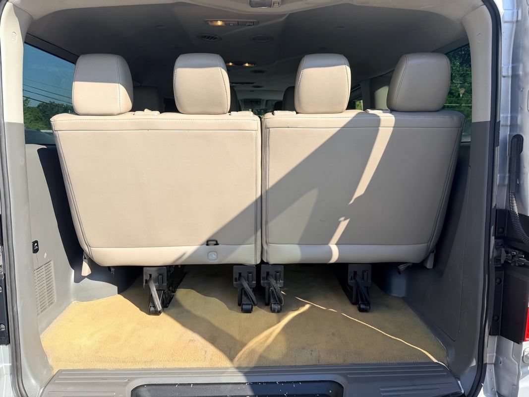 Used 2018 Nissan NV 3500 SL RWD image 13
