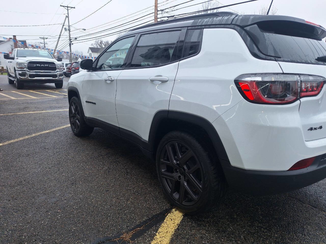 New 2026 Jeep Compass Limited image 5