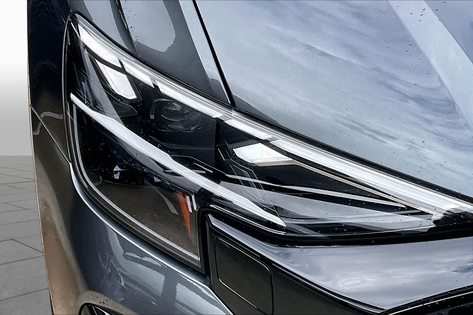 New 2026 Audi SQ8 Premium Plus AWD/4WD image 13