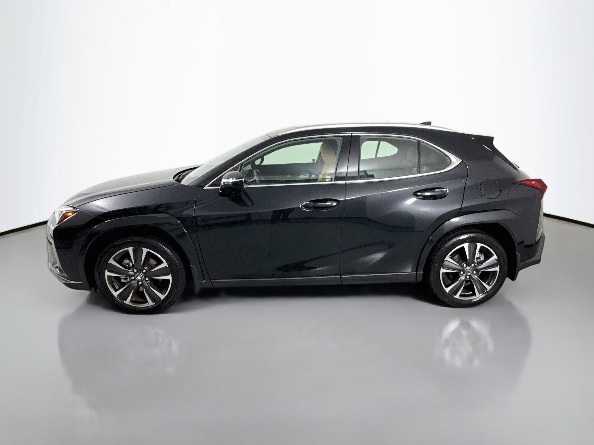 Certified 2026 Lexus UX 300h AWD w/ Accessory Package (2T) image 4