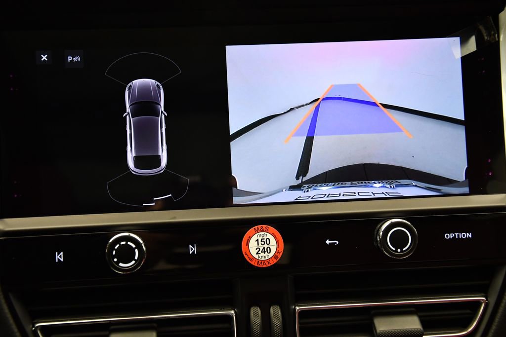 Used 2025 Porsche Macan Turbo image 30