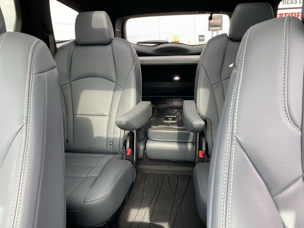 Used 2023 Buick Enclave Premium w/ Experience Buick Package AWD/4WD image 26