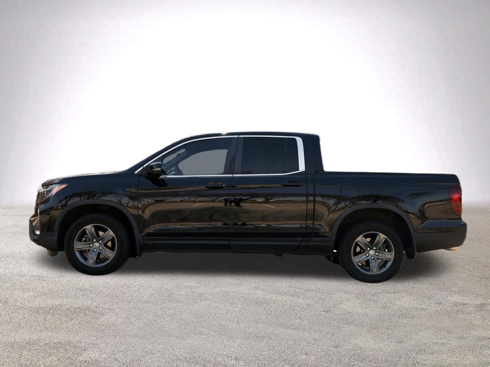 Certified 2023 Honda Ridgeline RTL image 6
