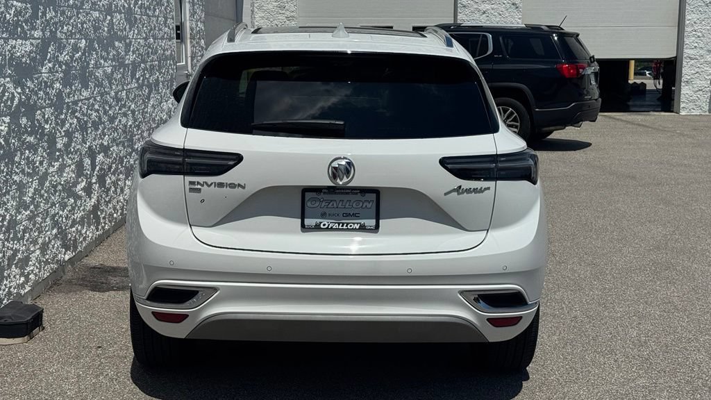 Used 2021 Buick Envision Avenir w/ Technology Package II AWD/4WD image 4