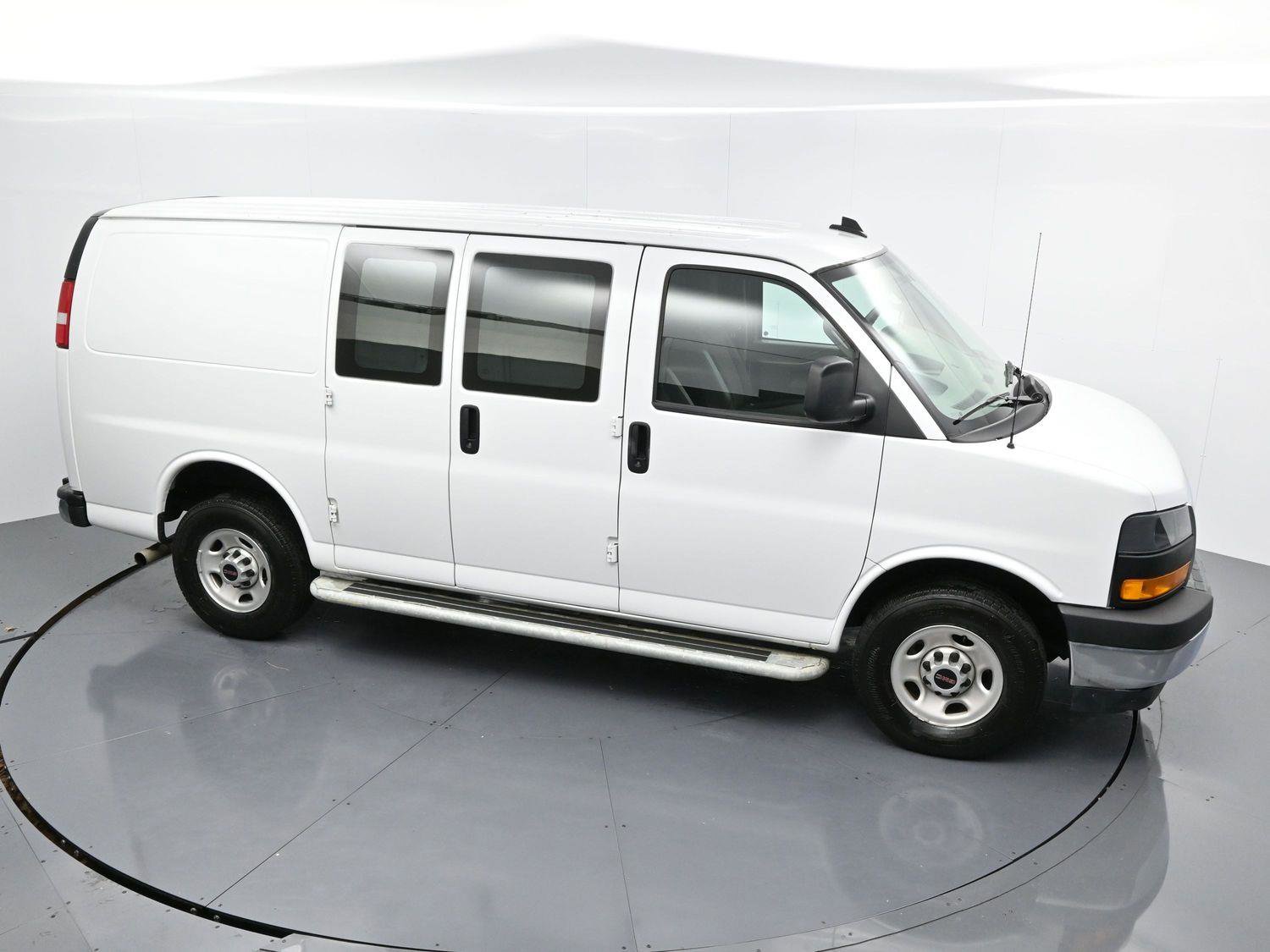 Used 2024 GMC Savana 2500 w/ Driver Convenience Package image 31