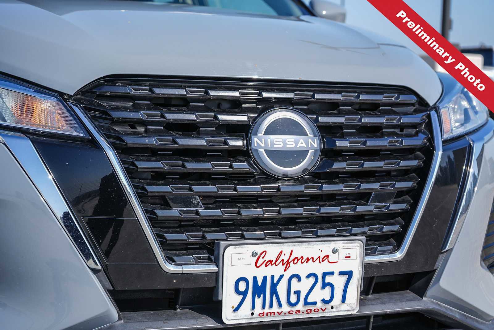 Used 2024 Nissan Kicks SV FWD image 5