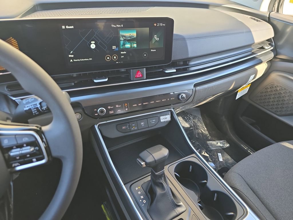 New 2026 Kia Carnival LX image 12