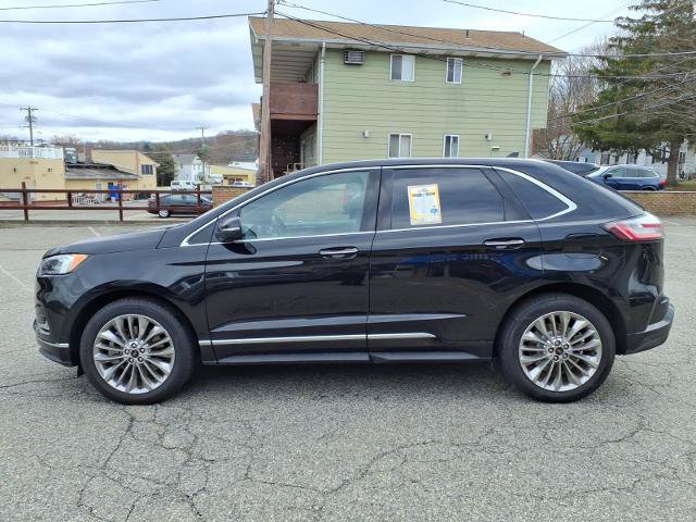 Certified 2022 Ford Edge Titanium w/ Equipment Group 301A AWD/4WD image 4