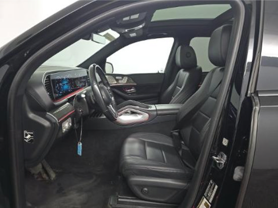 Used 2023 Mercedes-Benz GLE 350 4MATIC w/ AMG Line Exterior image 4