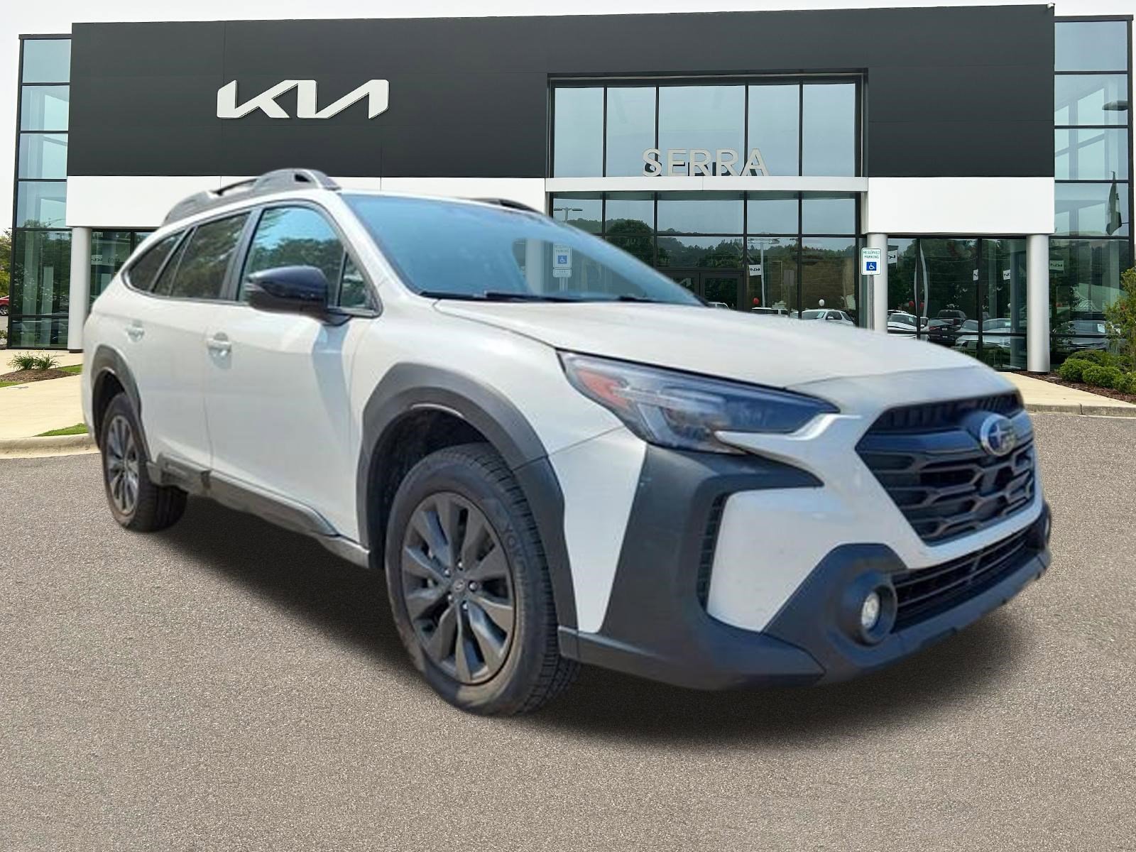 Used 2024 Subaru Outback Onyx Edition image 1