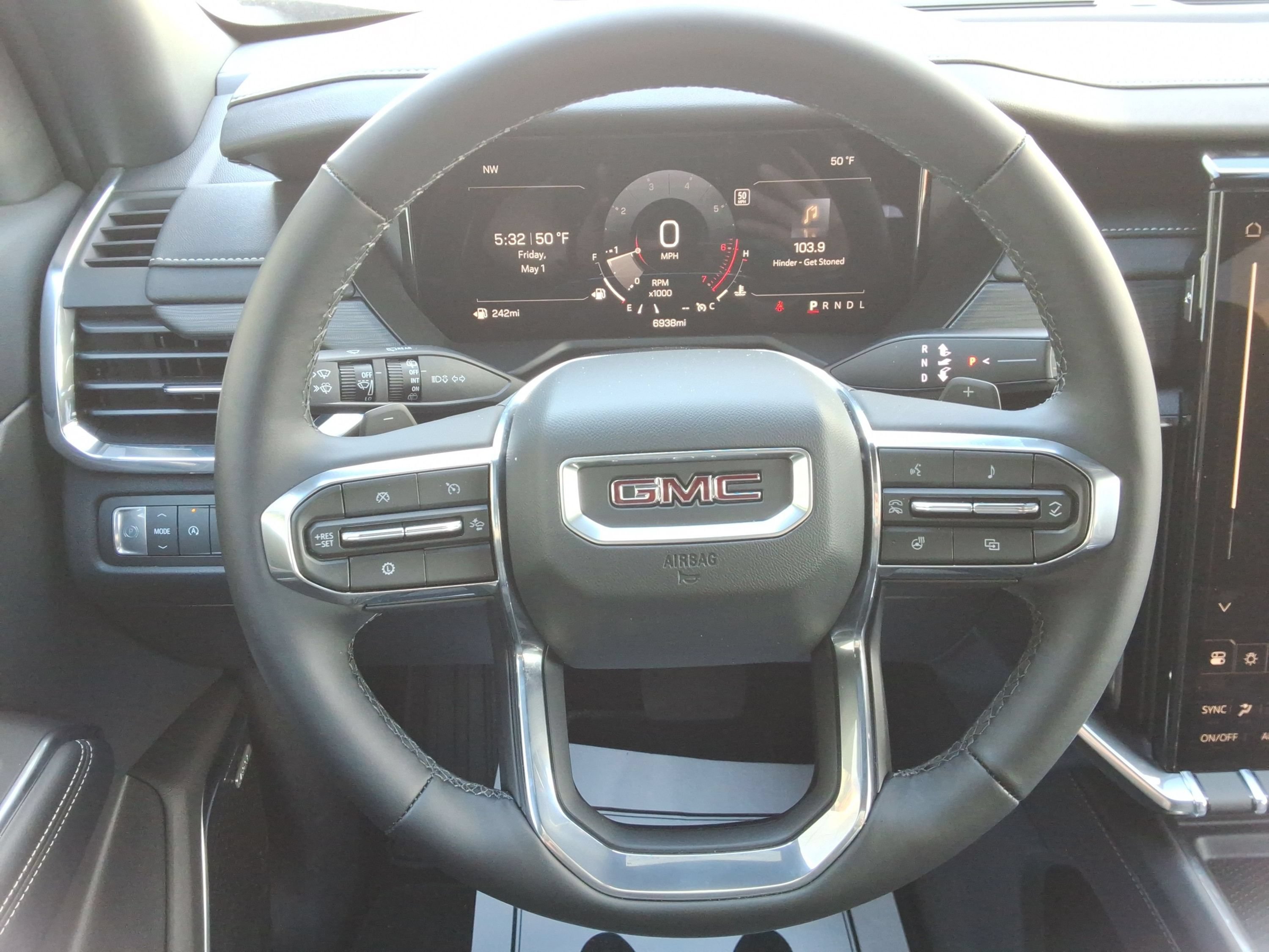 Used 2026 GMC Acadia Elevation FWD image 11