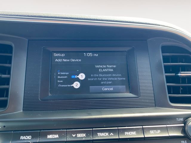 Used 2020 Hyundai Elantra SE w/ Cargo Package (C1) image 24