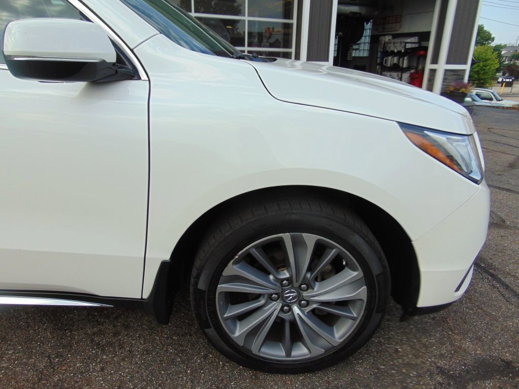 Used 2018 Acura MDX SH-AWD w/ Technology Package image 12