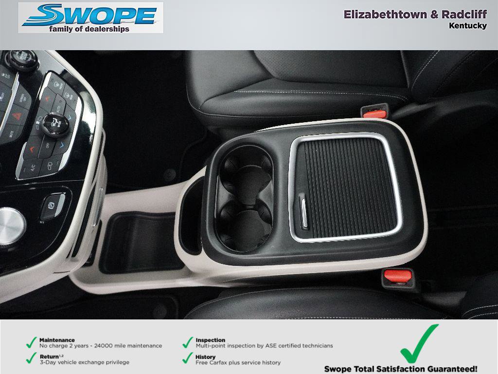 Certified 2024 Chrysler Pacifica Touring-L image 25