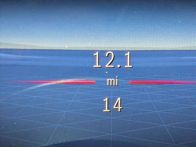 Used 2025 Mercedes-Benz GLB 250 image 10