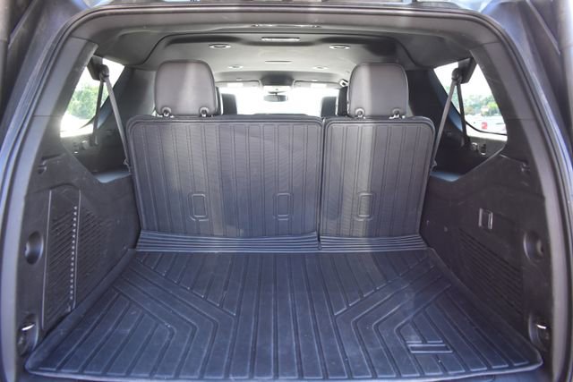 Used 2023 Chevrolet Suburban LT AWD/4WD image 37