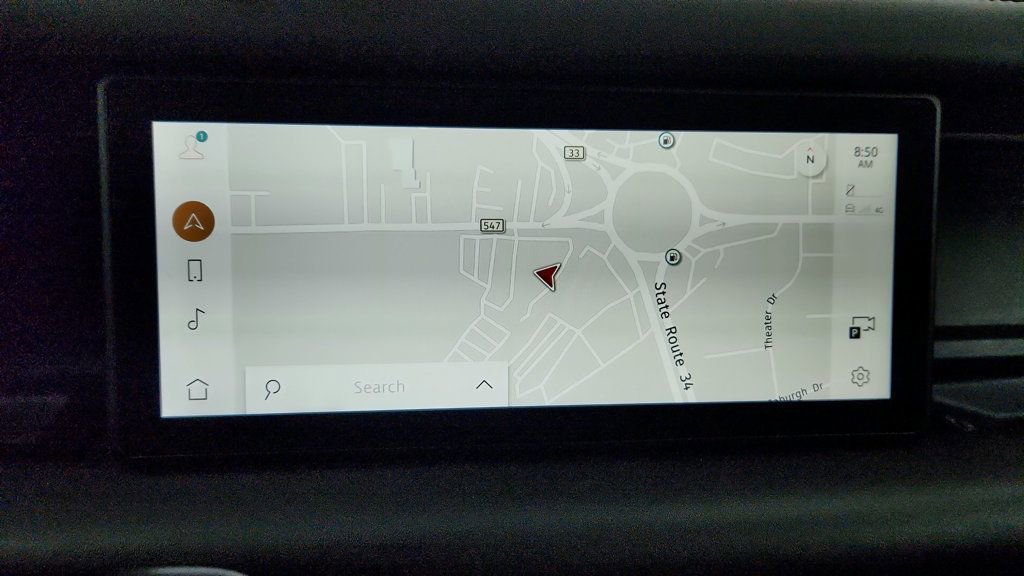 Used 2024 Land Rover Defender 110 X-Dynamic SE image 19