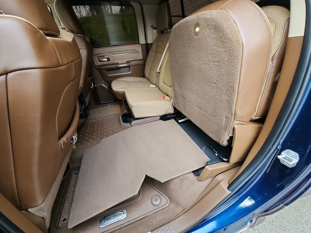 Used 2019 RAM 3500 Limited image 38