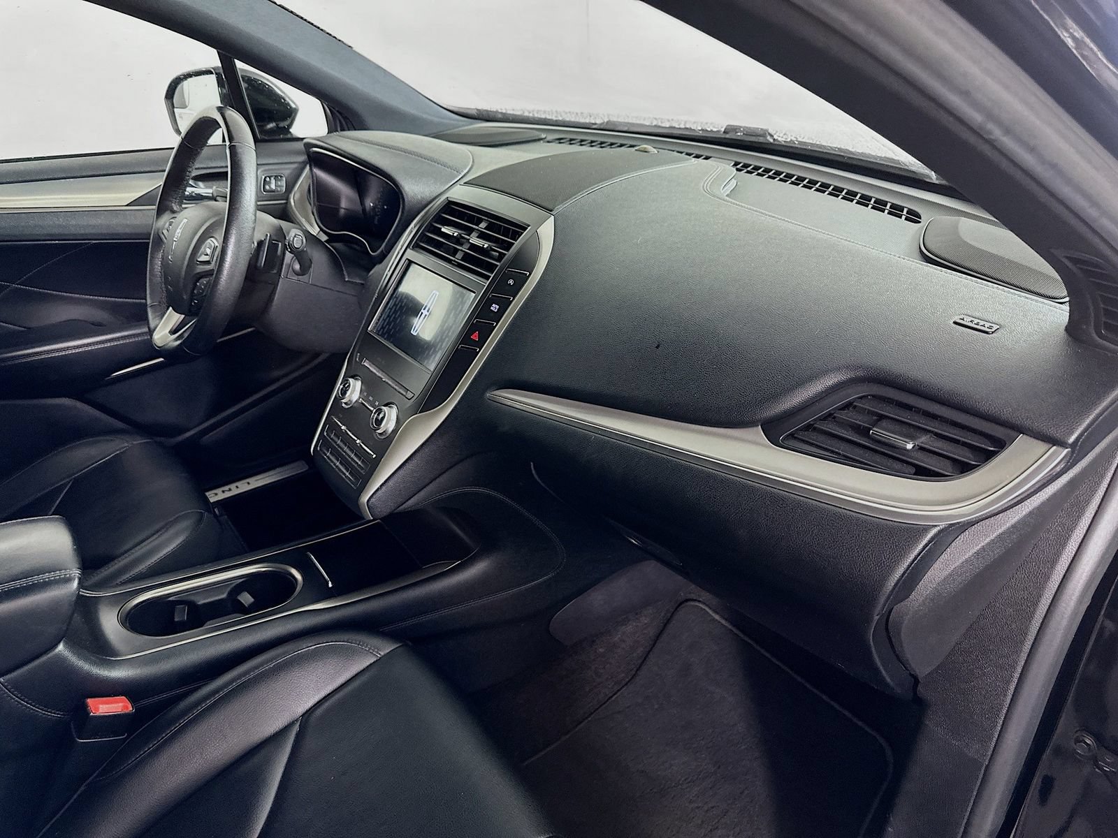 Used 2018 Lincoln MKC Premiere FWD image 27