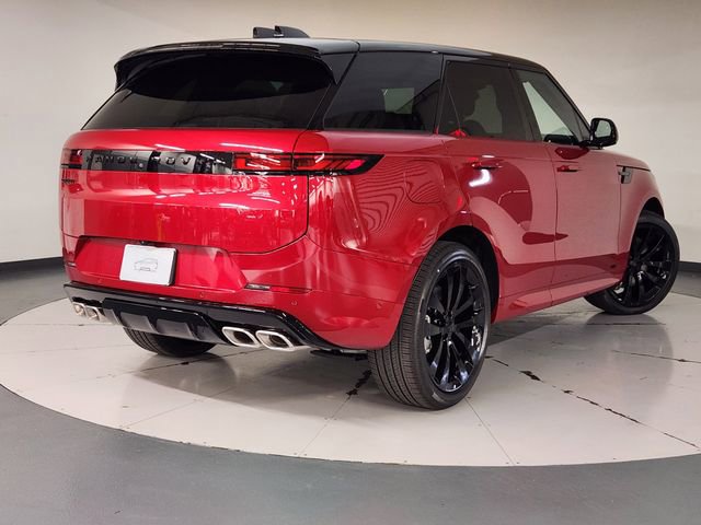 New 2026 Land Rover Range Rover Sport Dynamic SE image 2