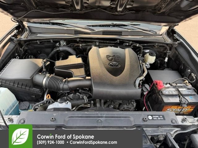 Used 2017 Toyota Tacoma Limited w/ Tow Package AWD/4WD image 35
