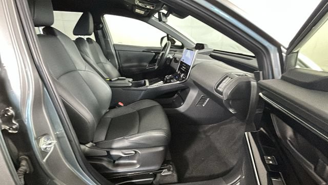 Used 2023 Subaru Solterra AWD image 31