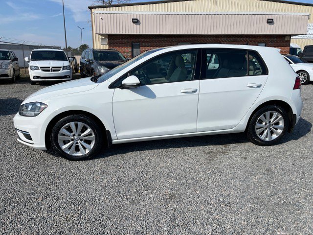 Used 2018 Volkswagen Golf SE