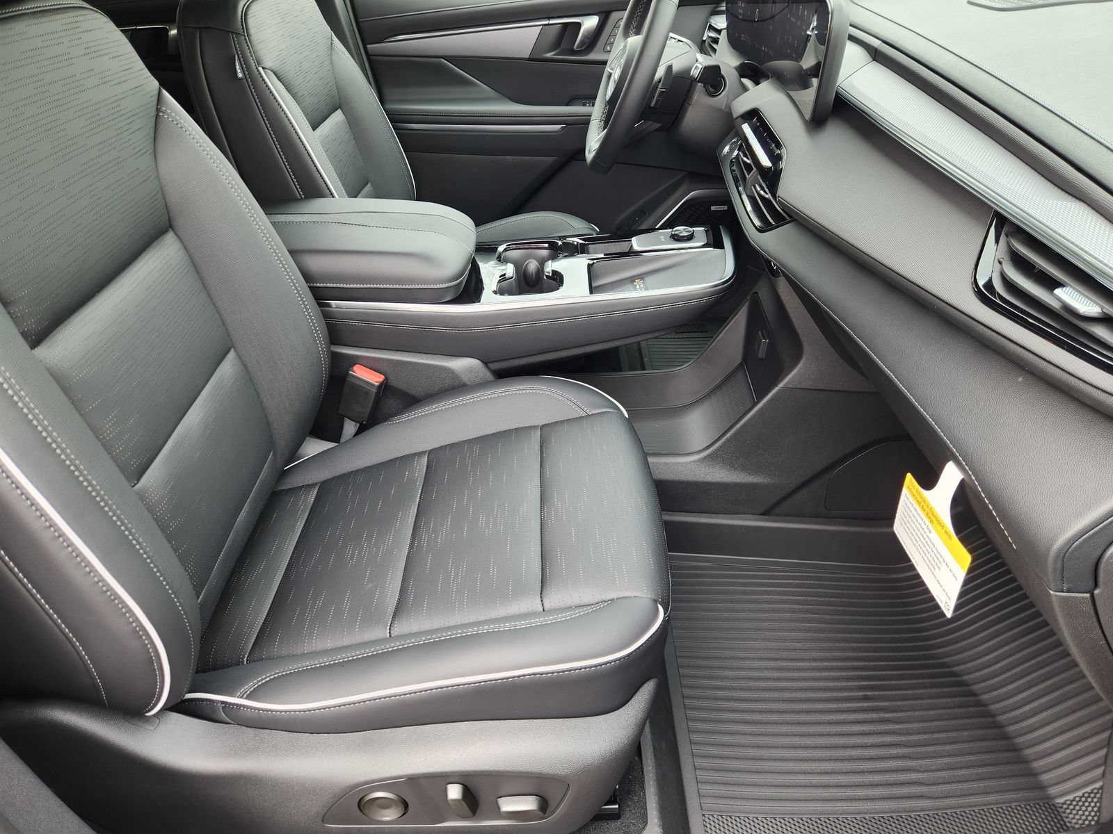 New 2026 Buick Enclave Sport Touring w/ Power Package FWD image 17