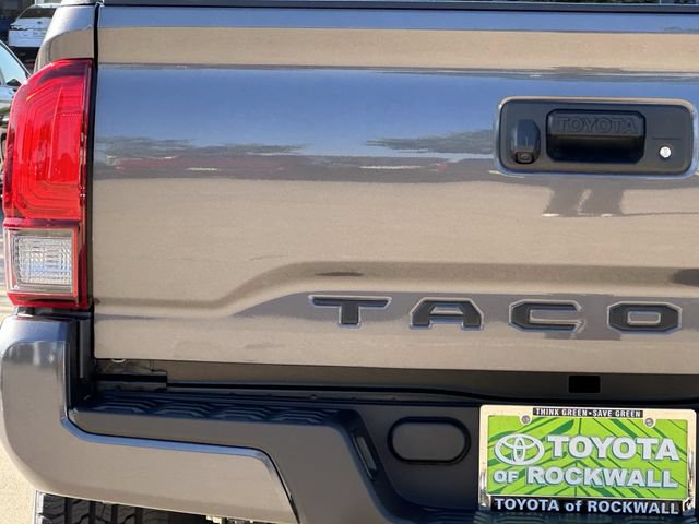 Used 2021 Toyota Tacoma SR w/ SR Convenience Package RWD image 5