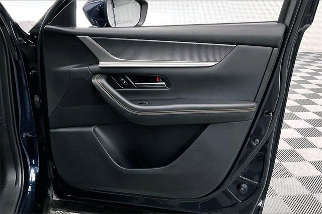 Used 2025 MAZDA CX-90 3.3 Turbo w/ Preferred Package image 18