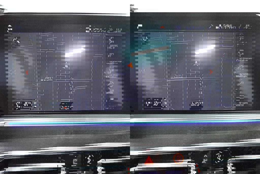 Used 2022 BMW X5 xDrive40i w/ Climate Comfort Package image 20