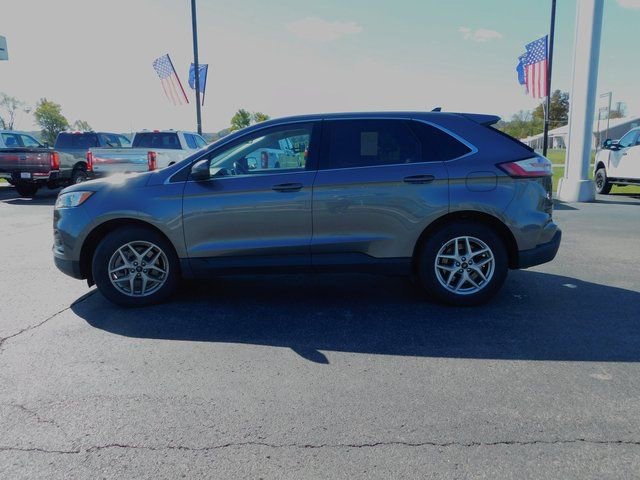 Used 2023 Ford Edge SEL image 6