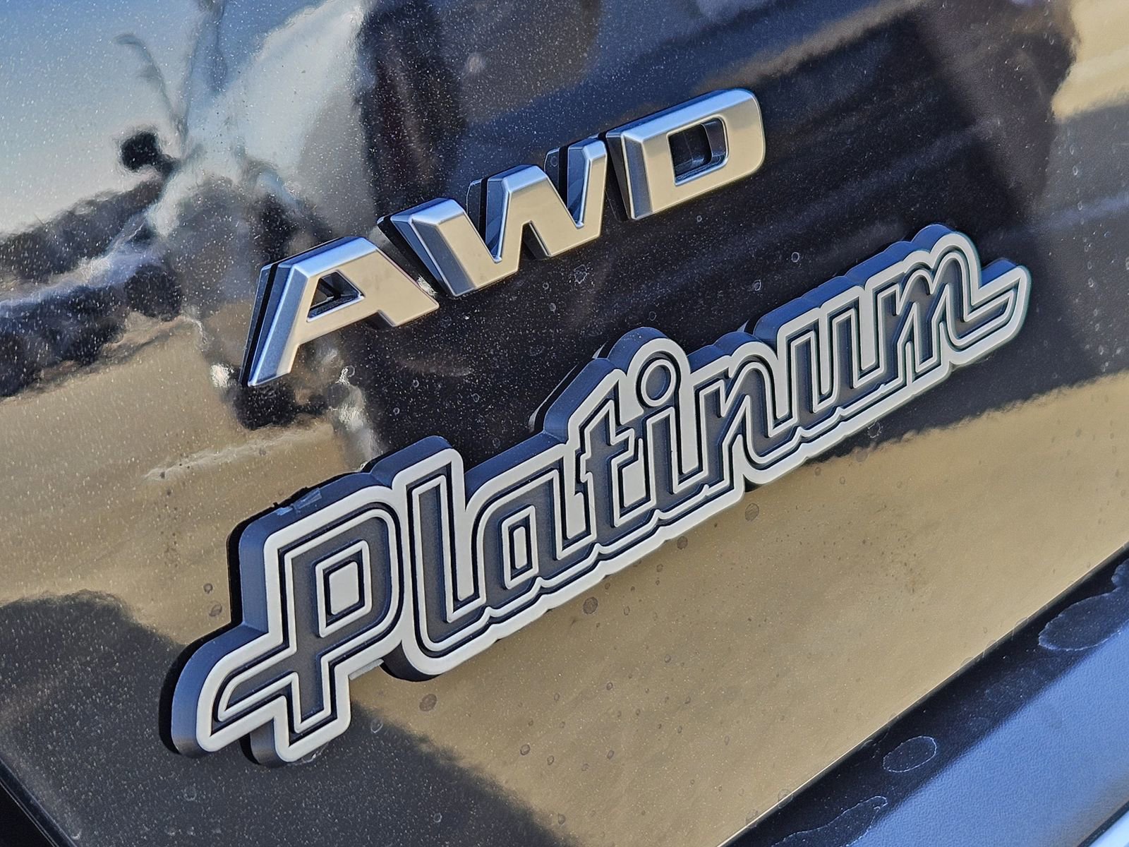 New 2026 Cadillac XT5 Luxury image 14