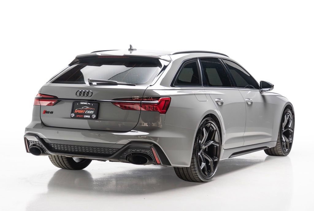 Used 2025 Audi RS 6 performance image 8