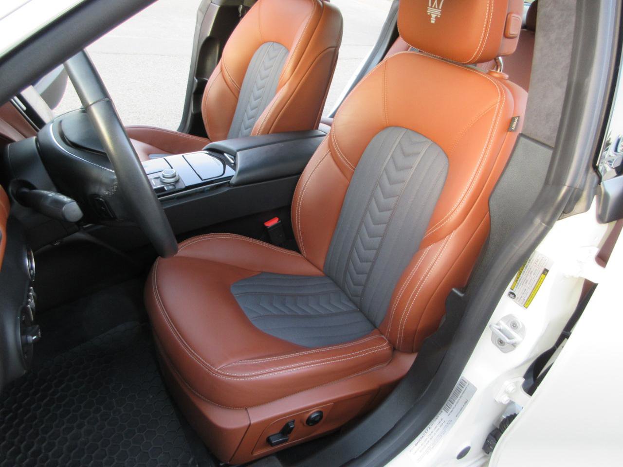 Used 2017 Maserati Ghibli S Q4 image 9