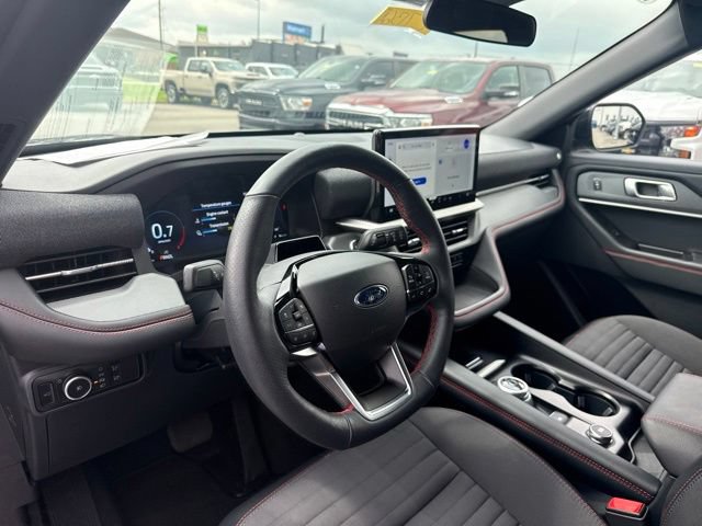 Used 2025 Ford Explorer ST-Line AWD/4WD image 11