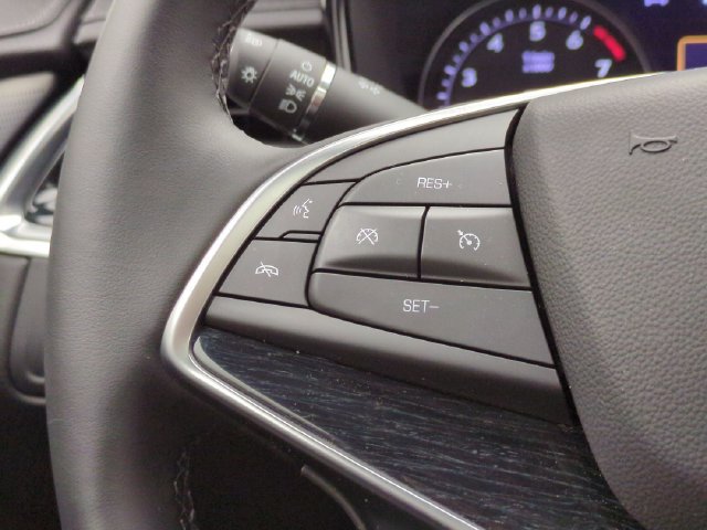Used 2026 Cadillac XT5 Premium Luxury w/ LPO, Floor Liner Package AWD/4WD image 11