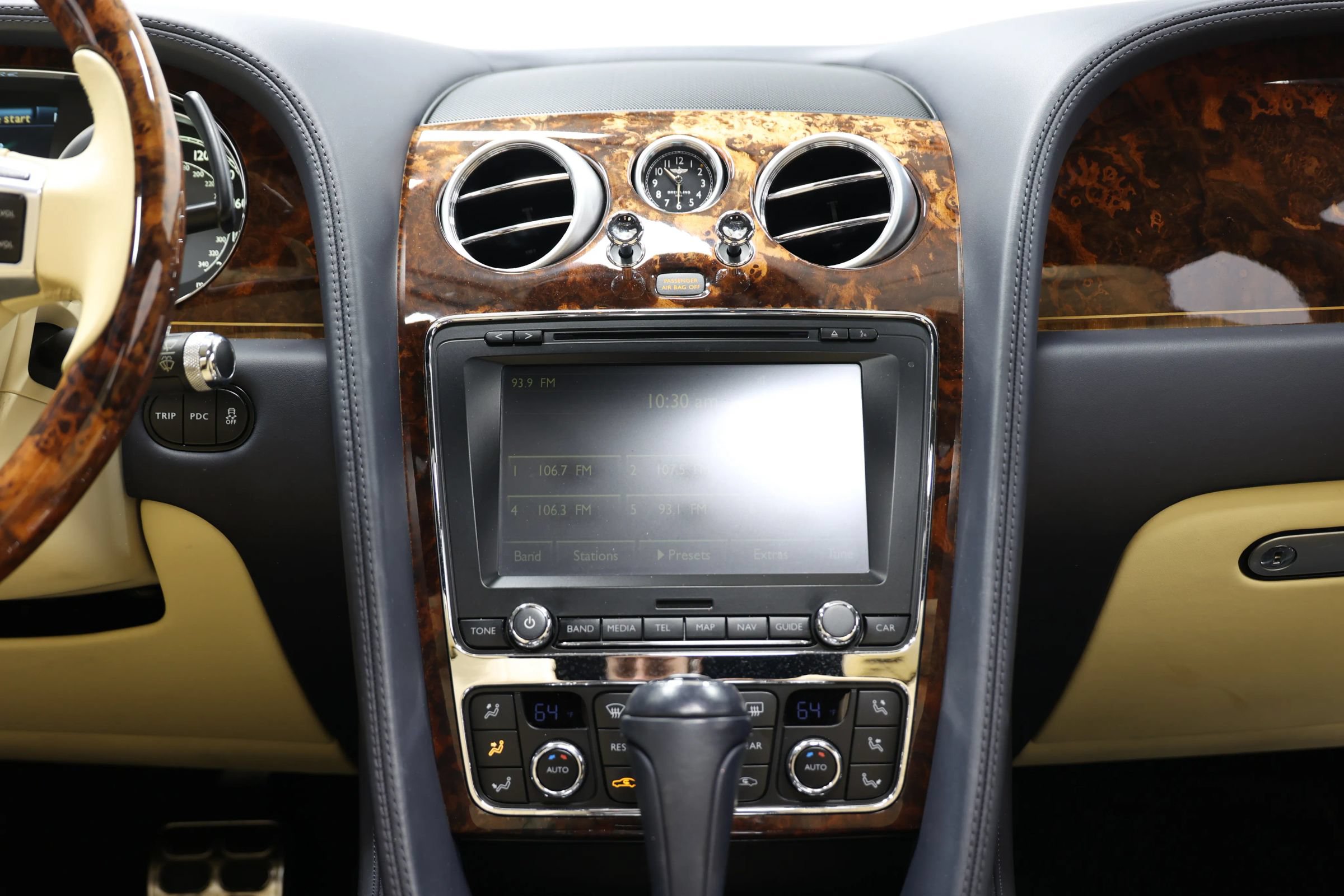 Used 2015 Bentley Flying Spur V8 AWD/4WD image 31