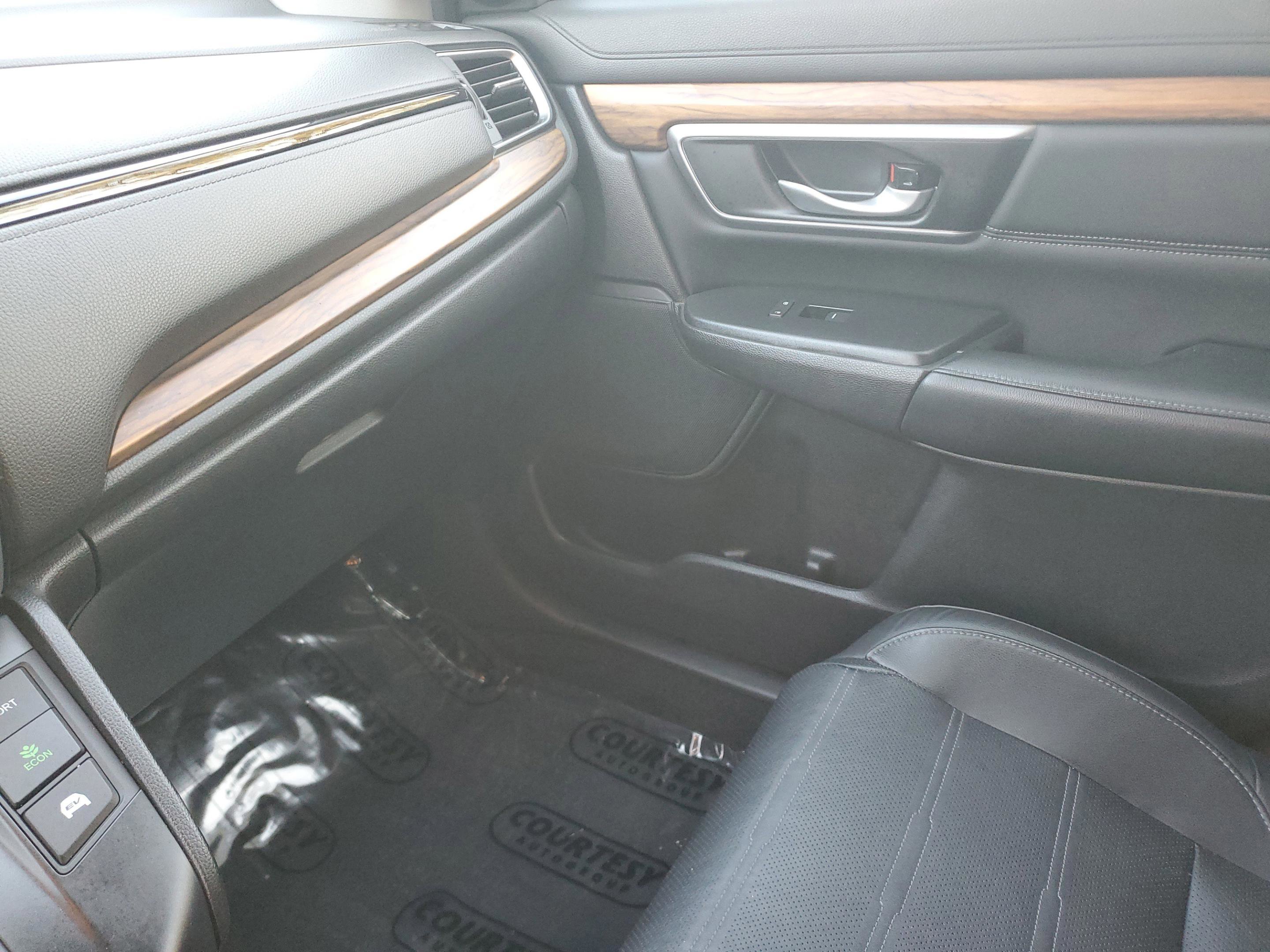 Used 2020 Honda CR-V Touring image 27