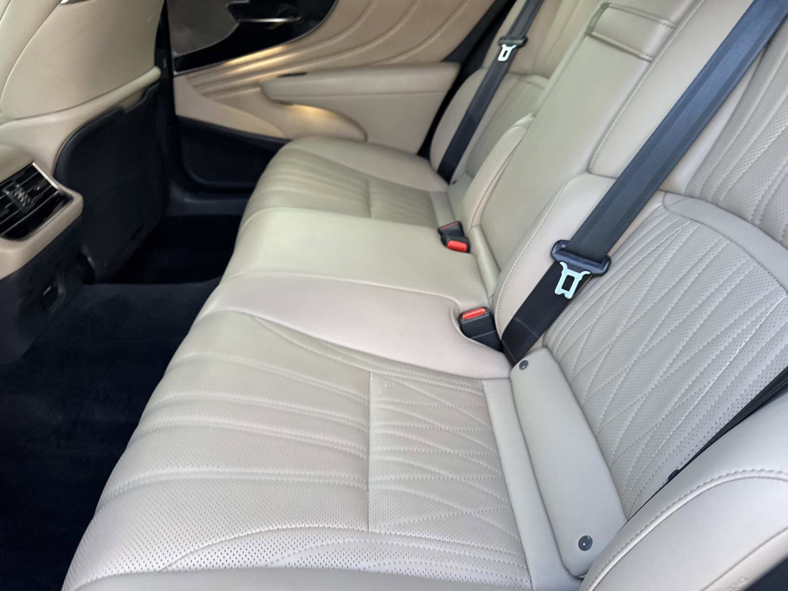 Used 2022 Lexus LS 500 w/ Interior Upgrade Package image 12