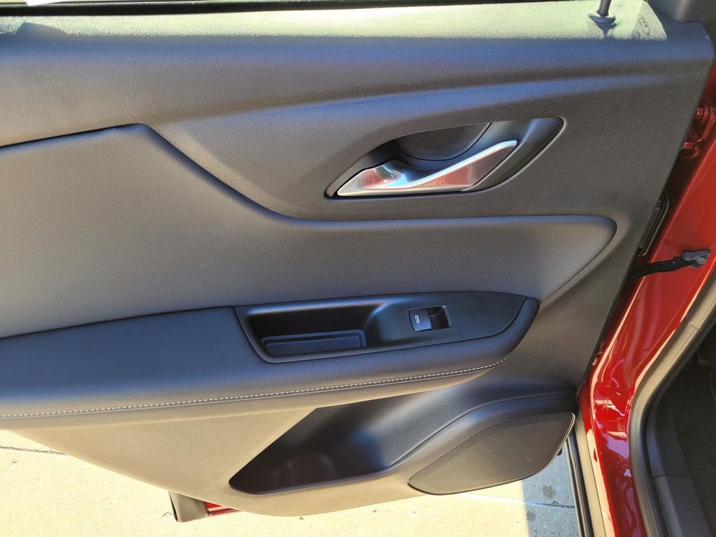 New 2026 Chevrolet Blazer LT w/ Midnight/Sport Edition image 9