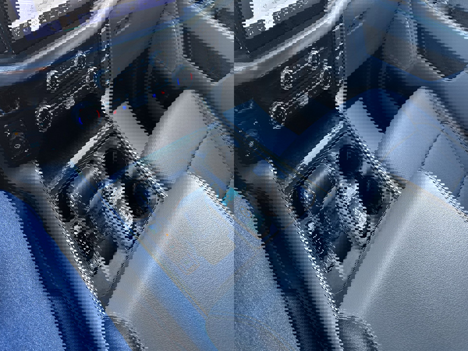 Certified 2023 Ford F150 Lariat image 13