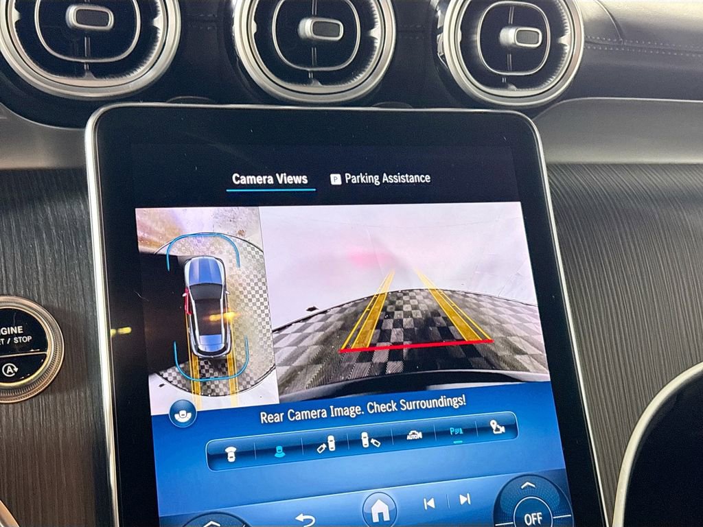 Used 2023 Mercedes-Benz GLC 300 4MATIC image 17