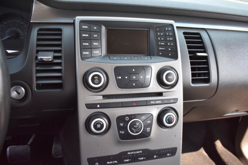 Used 2019 Ford Flex SE FWD image 22