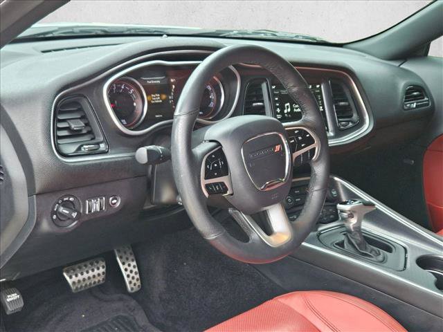 Used 2018 Dodge Challenger R/T Plus RWD image 9