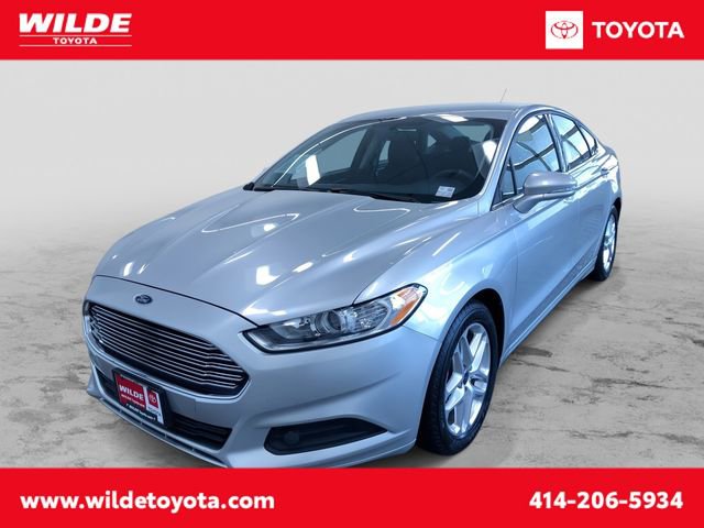 Used 2013 Ford Fusion SE image 1
